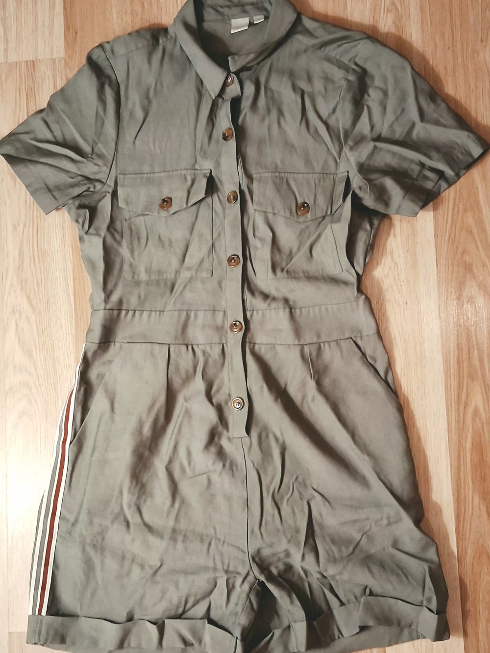 Twik Utility Romper with Side Stripe – Olive Green | Size M - Picture 4 of 9